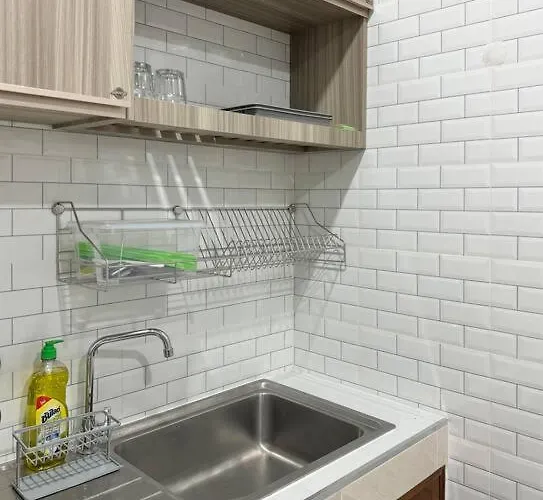 Miq Hk611 Huai Khwang 4br Jodd Fair Villa Bangkok