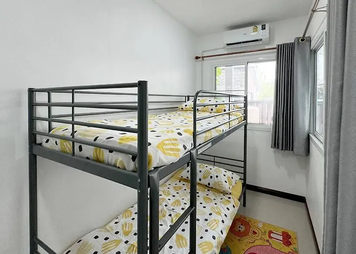 Villa Miq Hk611 Huai Khwang 4br Jodd Fair