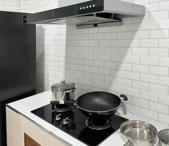 Miq Hk611 Huai Khwang 4br Jodd Fair * Bangkok