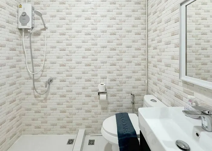 Villa Miq Hk611 Huai Khwang 4br Jodd Fair Bangkok