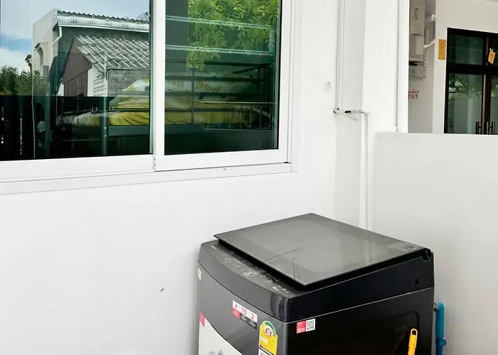 Villa Miq Hk611 Huai Khwang 4br Jodd Fair *