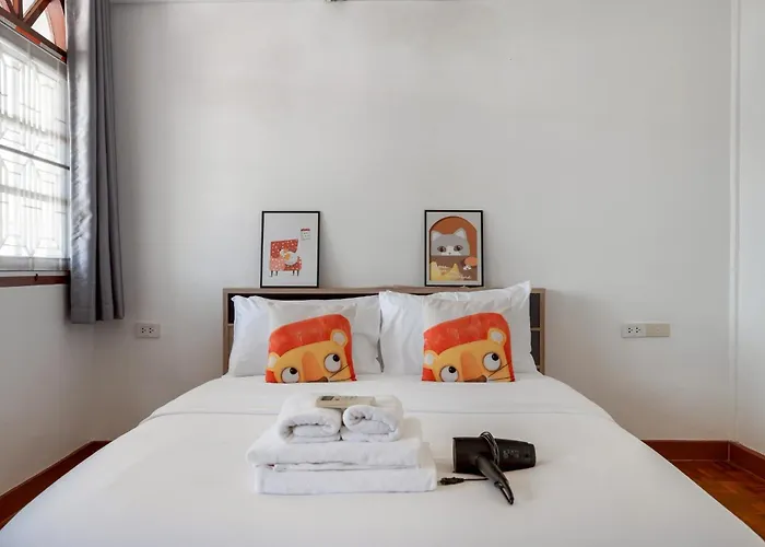 Miq Hk611 Huai Khwang 4br Jodd Fair Bangkok